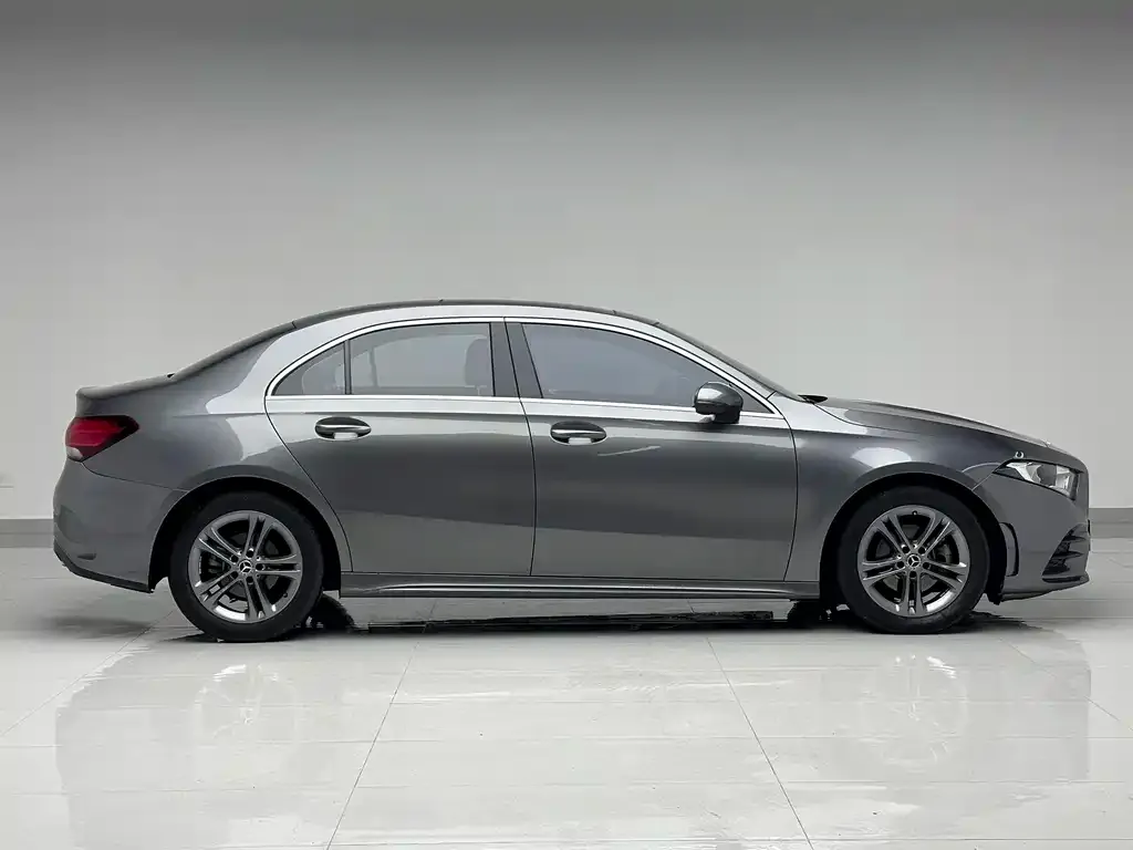 Mercedes-Benz A-Class 2022 из CN, фото 3