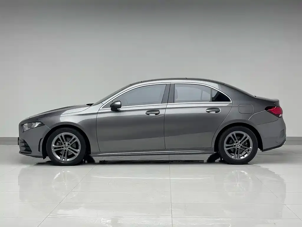 Mercedes-Benz A-Class 2022 из CN, фото 2