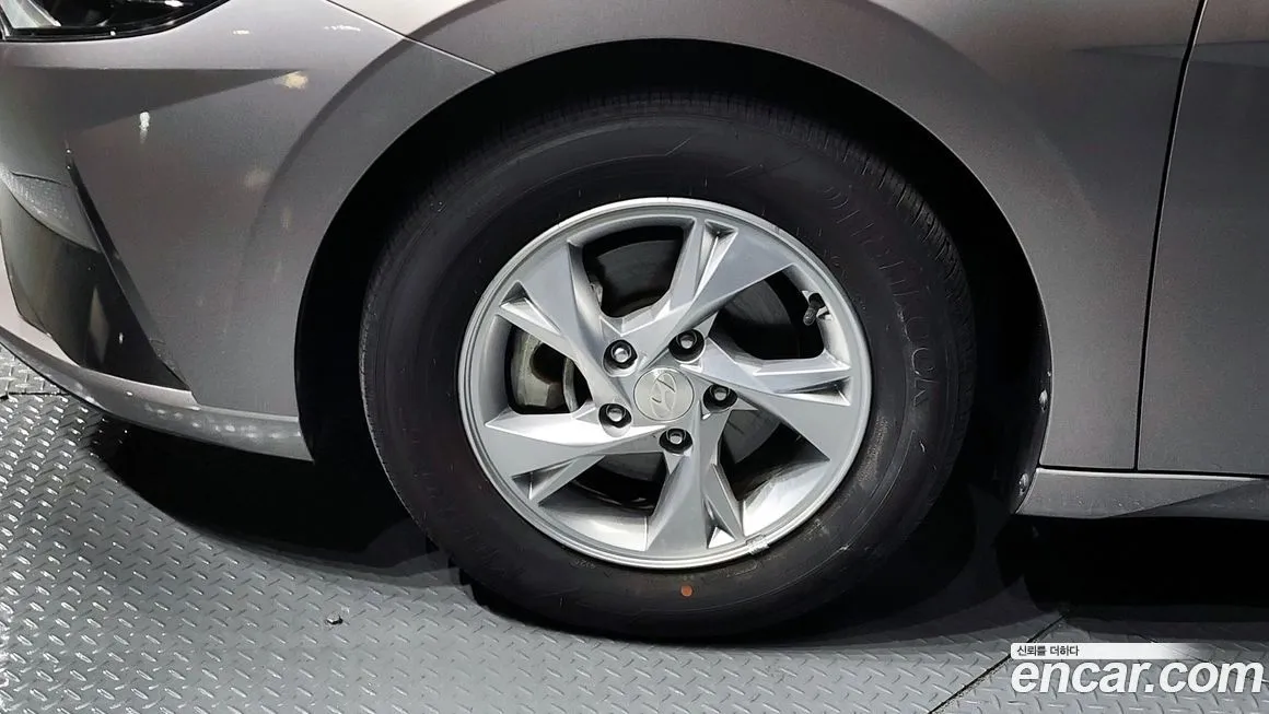 Hyundai AVANTE — фото 6