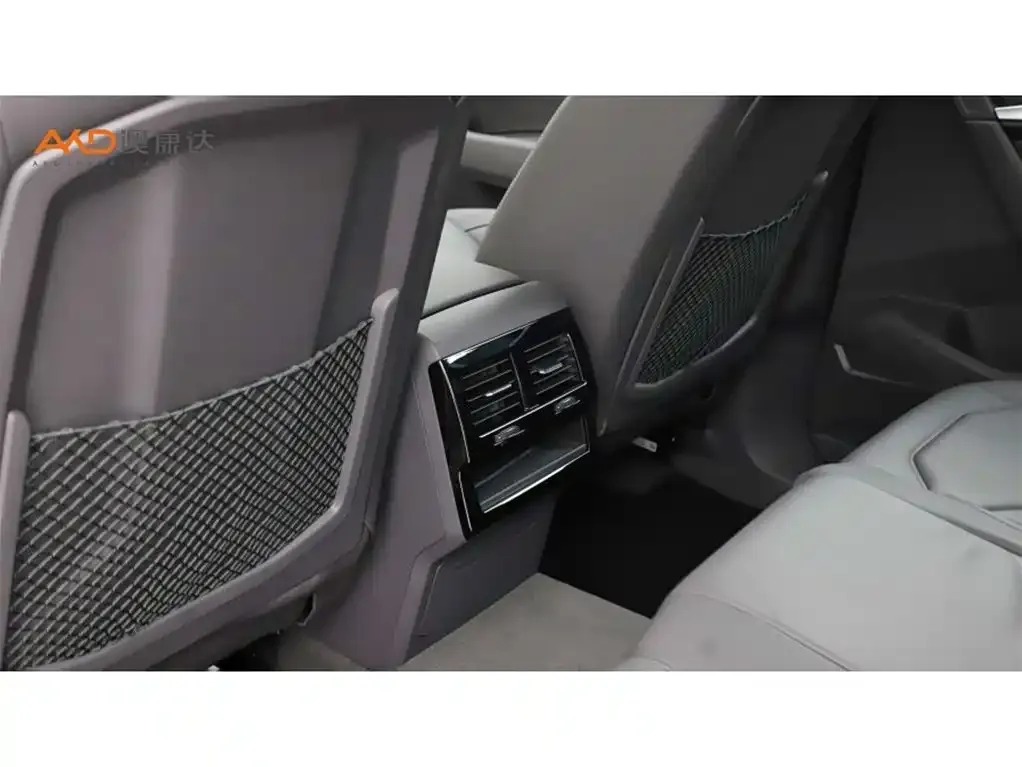 Volkswagen Touareg 2025 из CN, фото 4