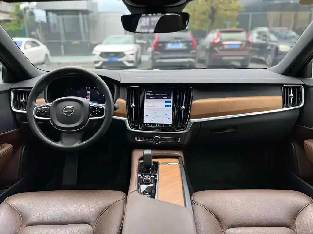 Volvo S90 2024 из CN, фото 9