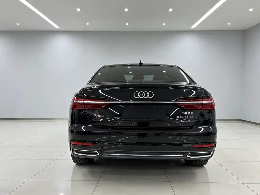 Audi A6L — фото 8