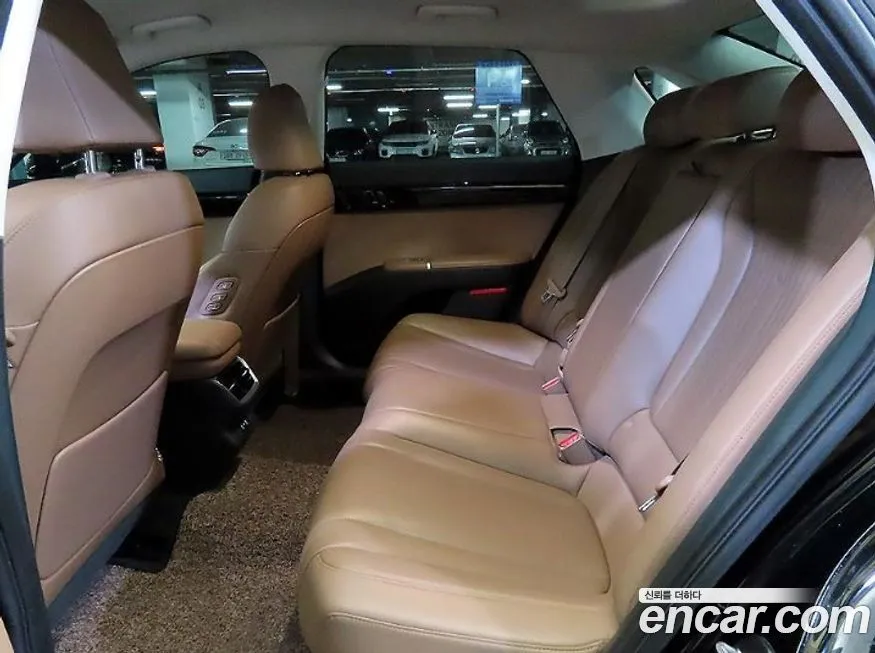 Hyundai Grandeur 2023 из KR, фото 3
