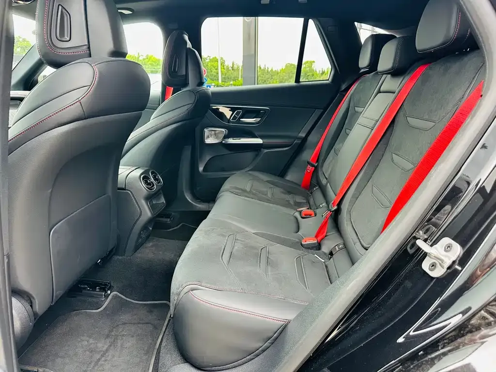 Mercedes-Benz GLC AMG 2025 из CN, фото 8
