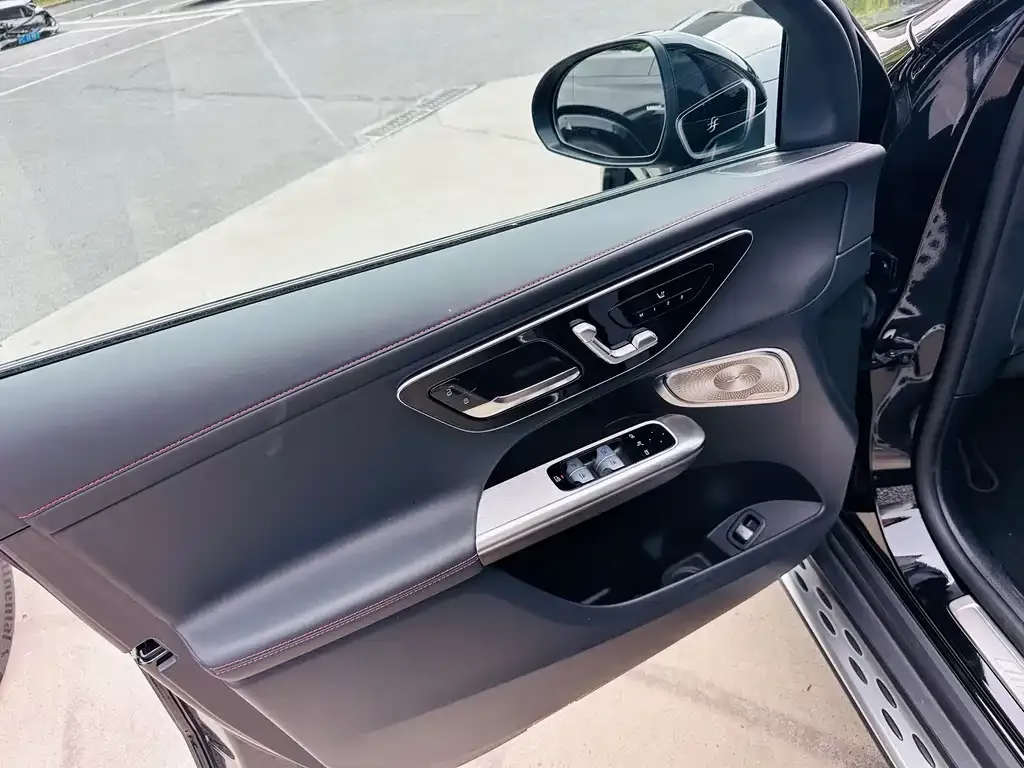 Mercedes-Benz GLC AMG 2025 из CN, фото 5