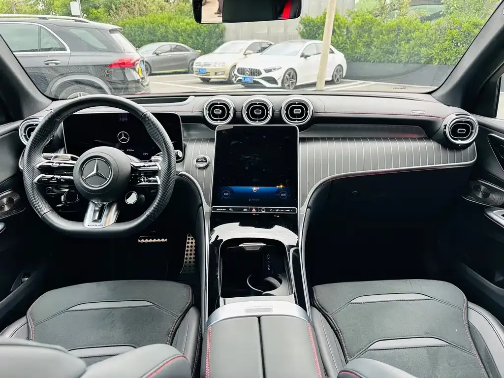 Mercedes-Benz GLC AMG 2025 из CN, фото 4