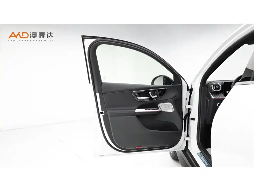 Mercedes-Benz GLC Coupe 2025 из CN, фото 5