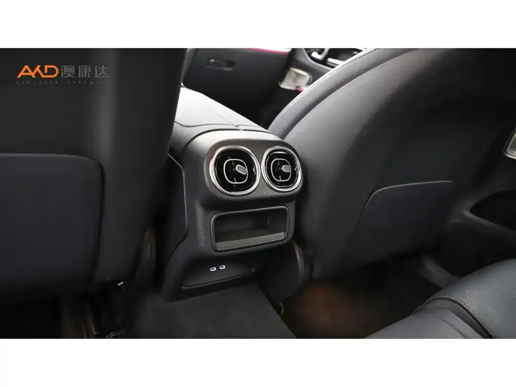 Mercedes-Benz GLC Coupe 2025 из CN, фото 4