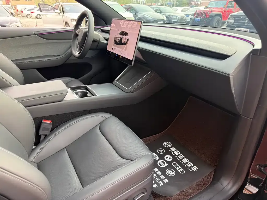 Tesla Model Y 2026 из CN, фото 4
