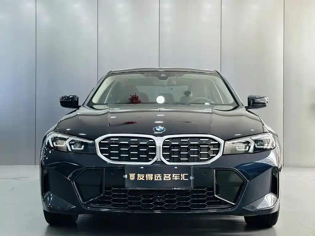 BMW 3 Series 2023 из CN, фото 7