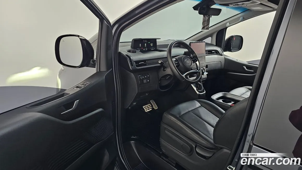 Hyundai Staria 2022 из KR, фото 4