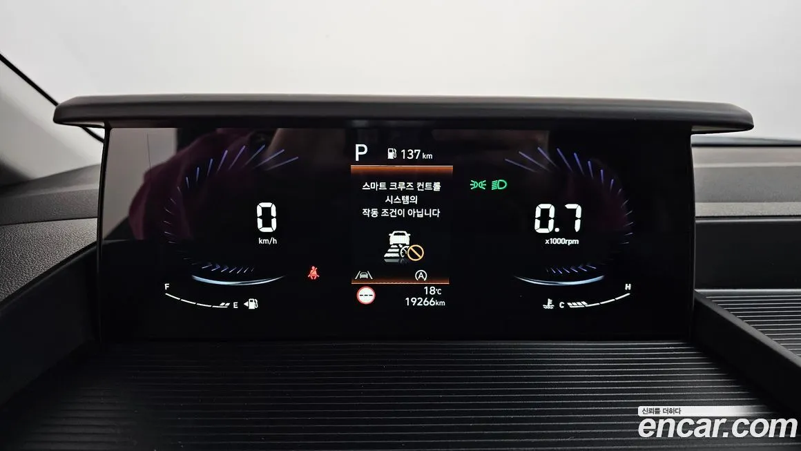 Hyundai Staria 2022 из KR, фото 2