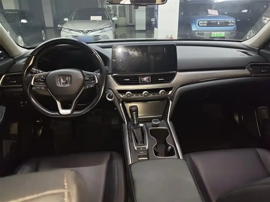 Honda Accord — фото 5