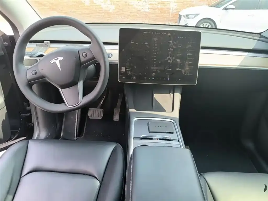 Tesla Model Y 2022 из CN, фото 5