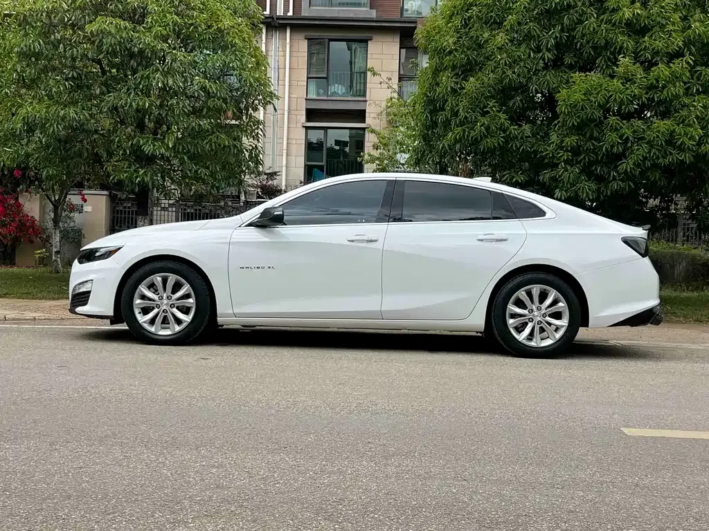 Chevrolet Malibu XL 2022 из CN, фото 5