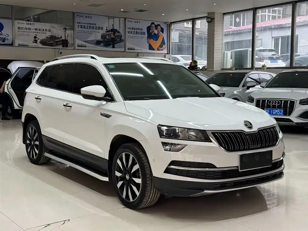 Skoda Karoq 2022 из CN, фото 2