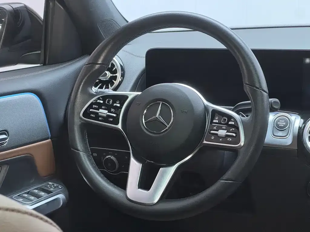 Mercedes-Benz GLB 2023 из CN, фото 5