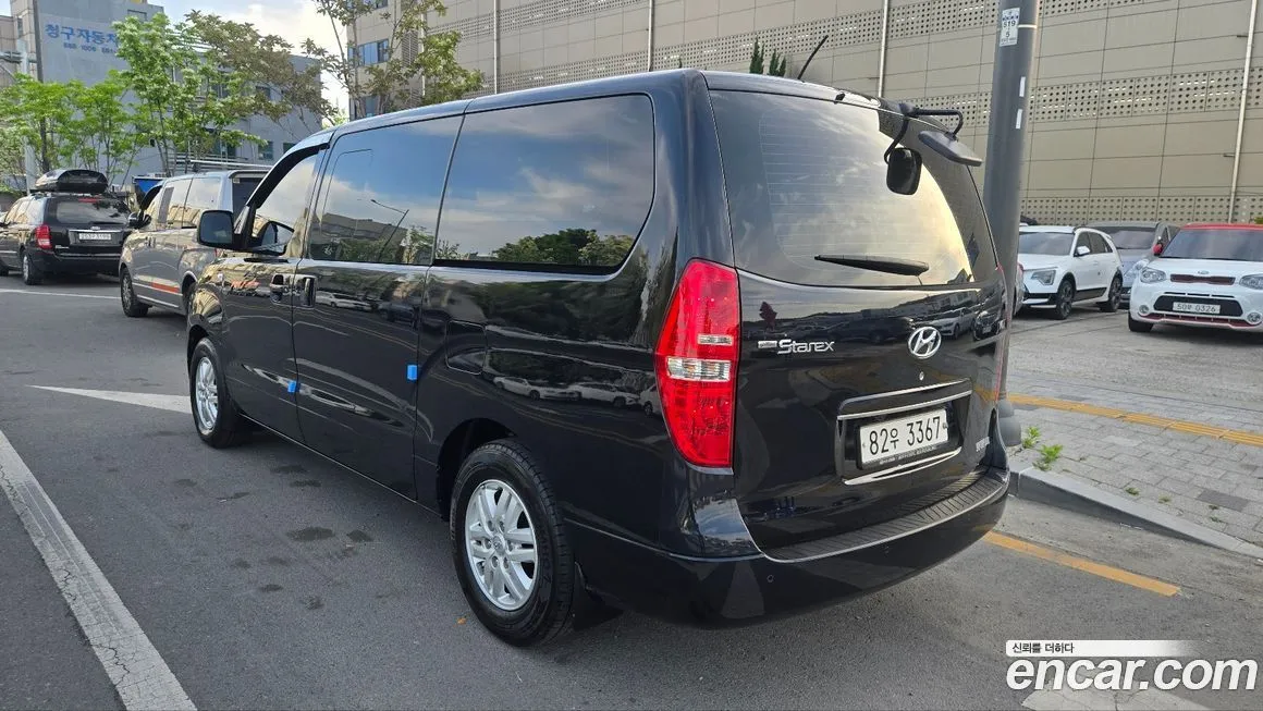 Hyundai Starex 2021 из KR, фото 2