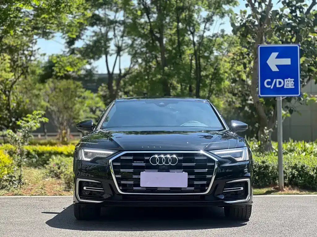 Audi A6L 2024 из CN, фото 8