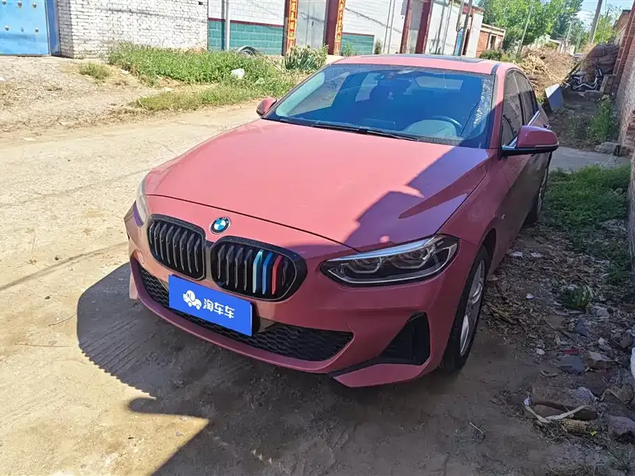BMW 1 Series 2021 из CN, фото 1