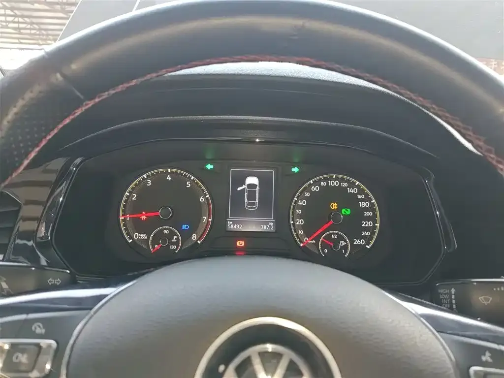 Volkswagen Bora 2022 из CN, фото 2