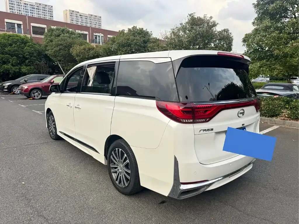 GAC Motor Trumpchi M8 — фото 5