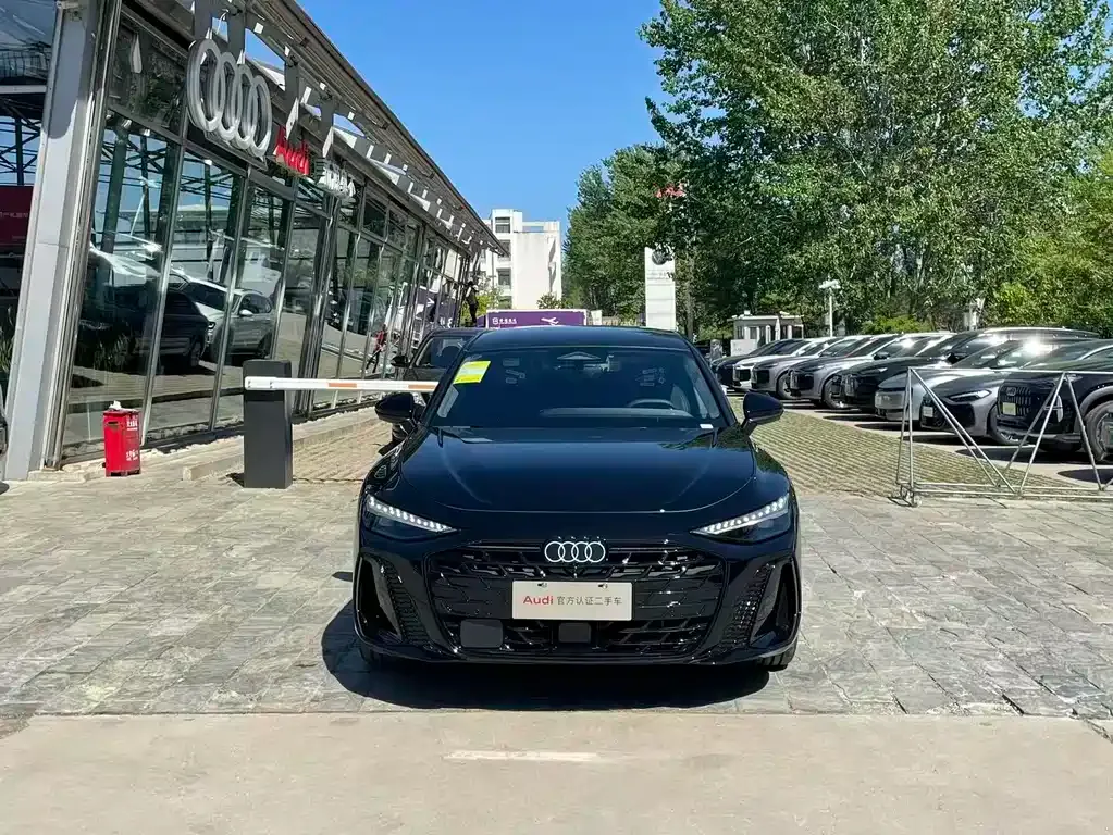 Audi A6L 2026 из CN, фото 10