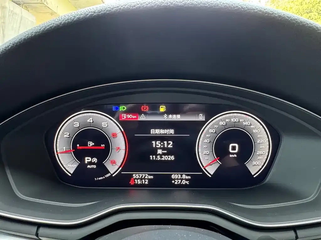 Audi A4L 2022 из CN, фото 3