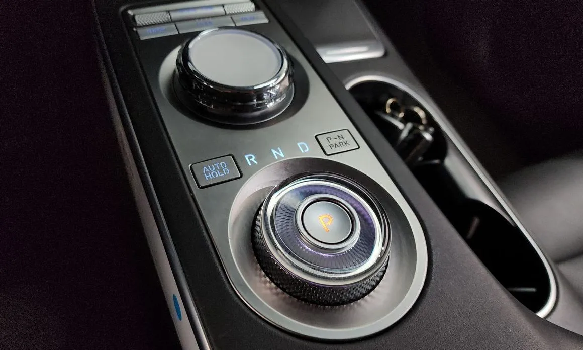 Genesis GV70 — фото 4