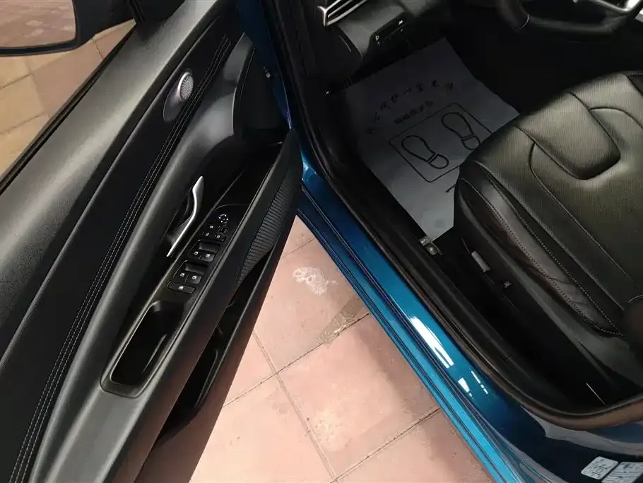 Hyundai Elantra 2021 из CN, фото 5