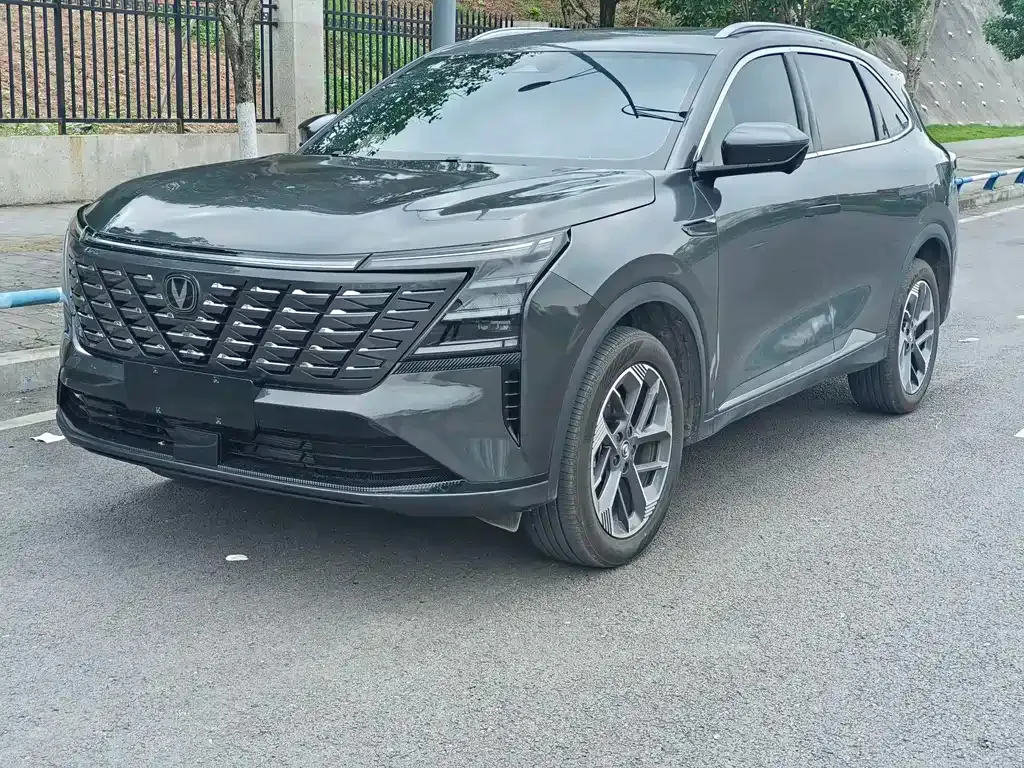 Changan CS75PLUS 2025 из CN, фото 1