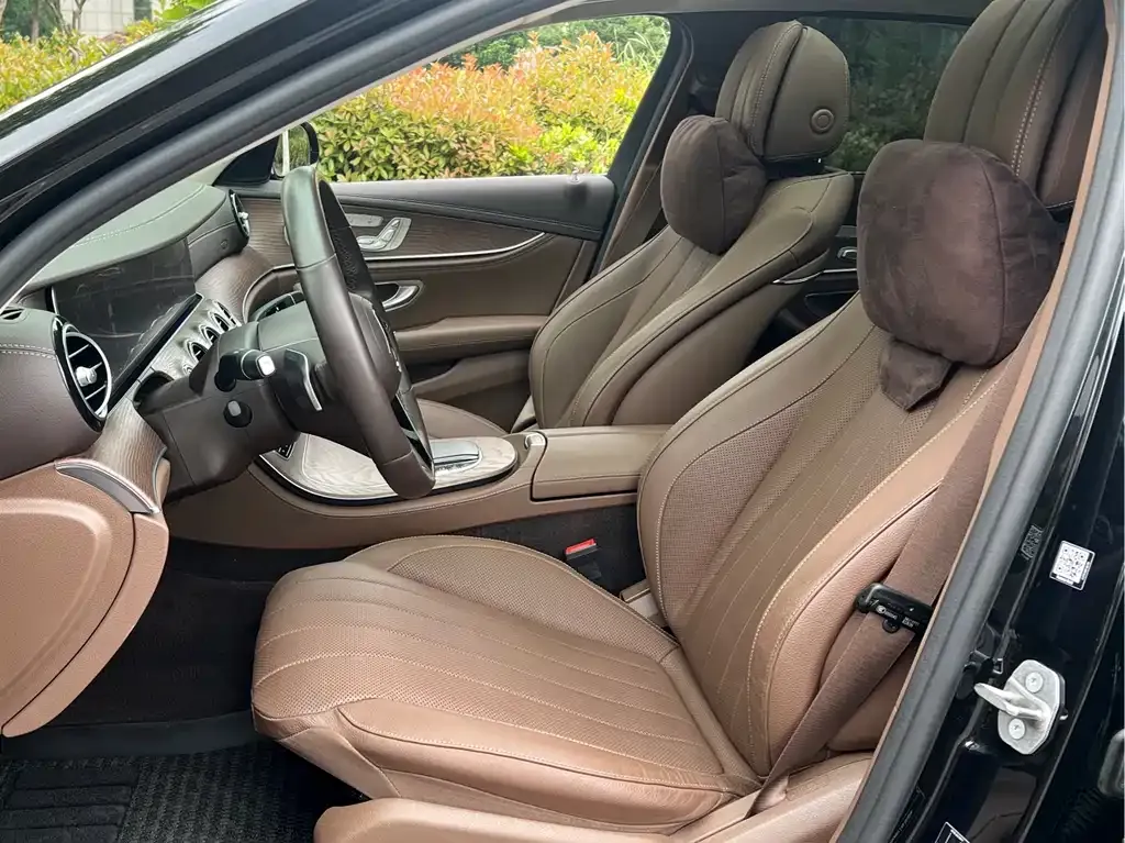 Mercedes-Benz E-Class 2021 из CN, фото 2