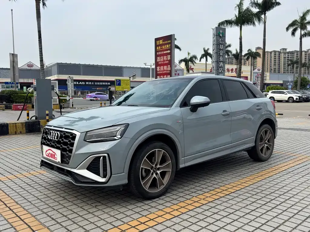 Audi Q2L 2022 из CN, фото 4
