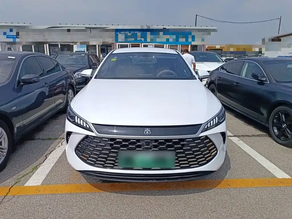 BYD Qin PLUS 2025 из CN, фото 10