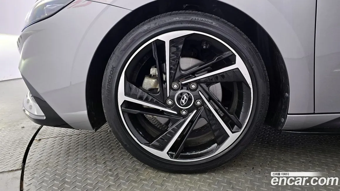 Hyundai AVANTE — фото 3