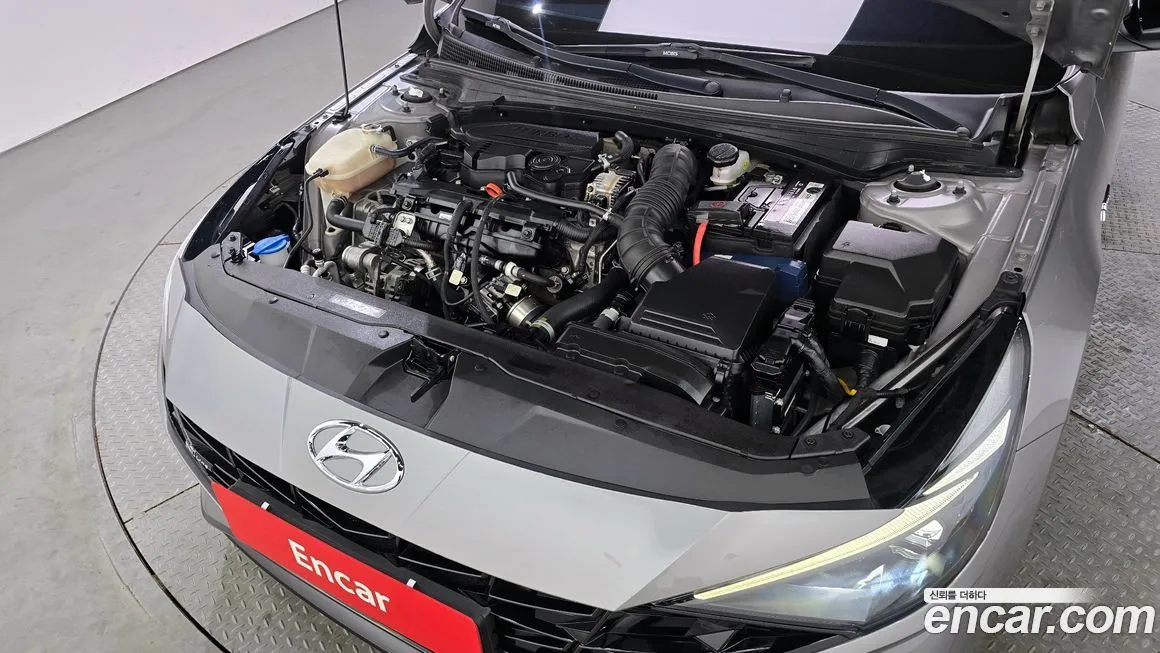 Hyundai AVANTE — фото 5