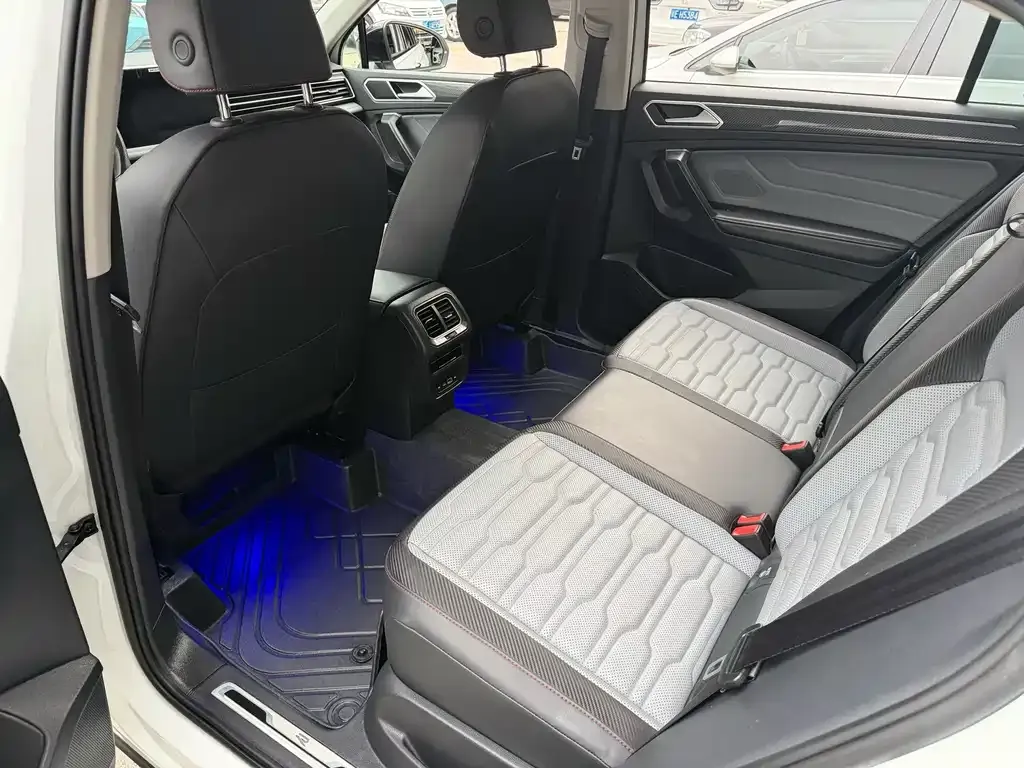 Volkswagen Tiguan X 2024 из CN, фото 5