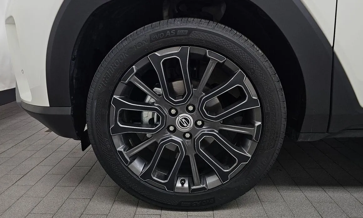 KG Mobility (Ssangyong) Torres — фото 6