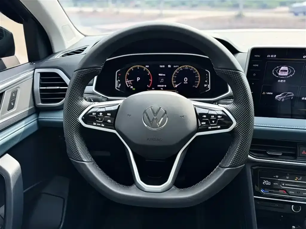 Volkswagen Tharu — фото 5