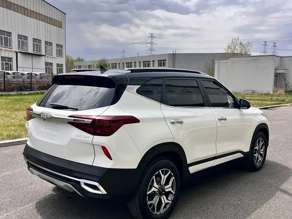 Kia KX3 2023 из CN, фото 8