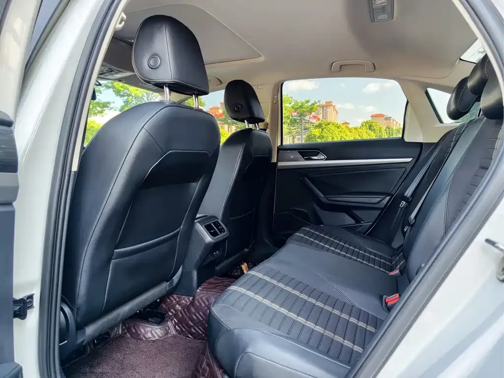 Volkswagen Lavida 2021 из CN, фото 3