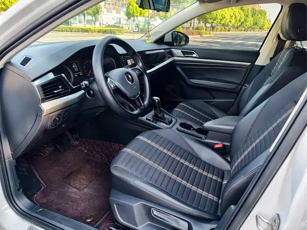 Volkswagen Lavida 2021 из CN, фото 7