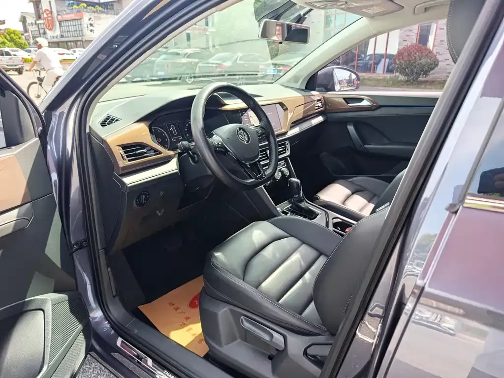 Volkswagen Tharu 2021 из CN, фото 3