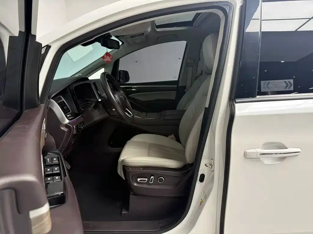 GAC Motor Trumpchi M8 2021 из CN, фото 6