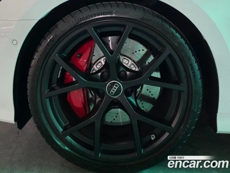 Audi RS3 2025 из KR, фото 7