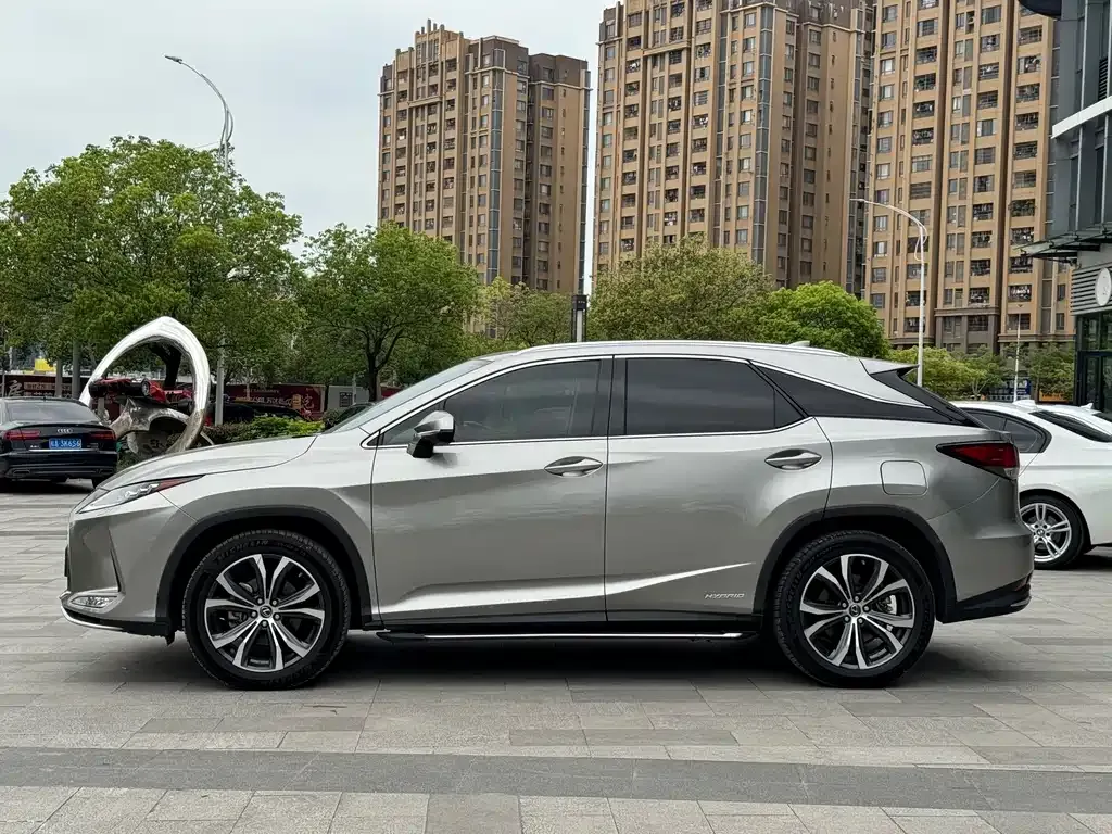 Lexus RX 2022 из CN, фото 9