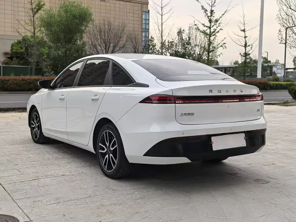 Roewe D6 2025 из CN, фото 9