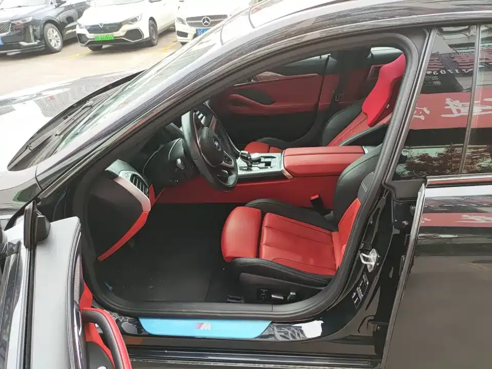 BMW 8 Series 2021 из CN, фото 6