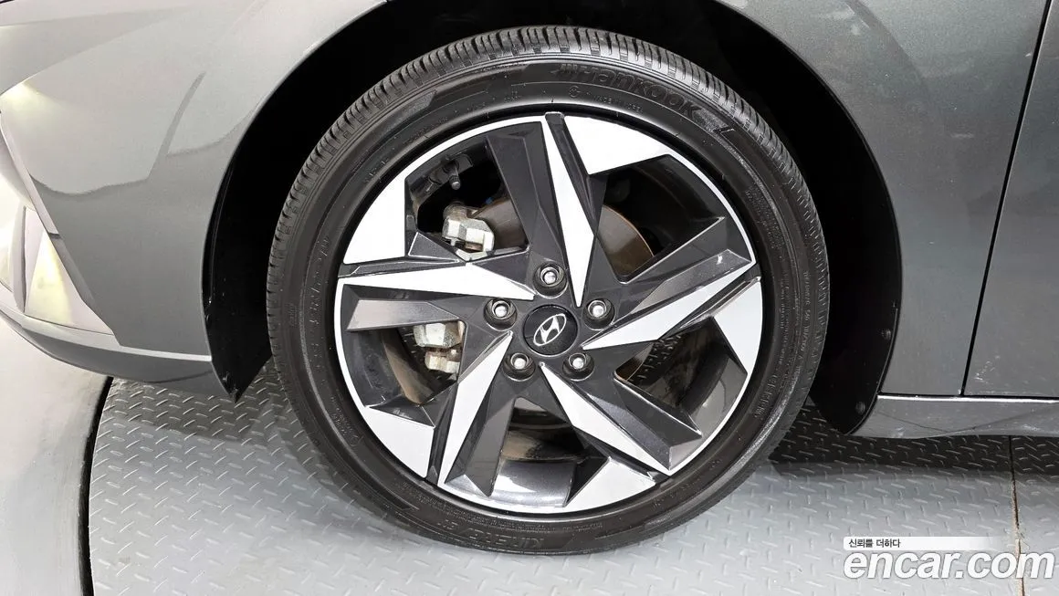 Hyundai AVANTE — фото 7