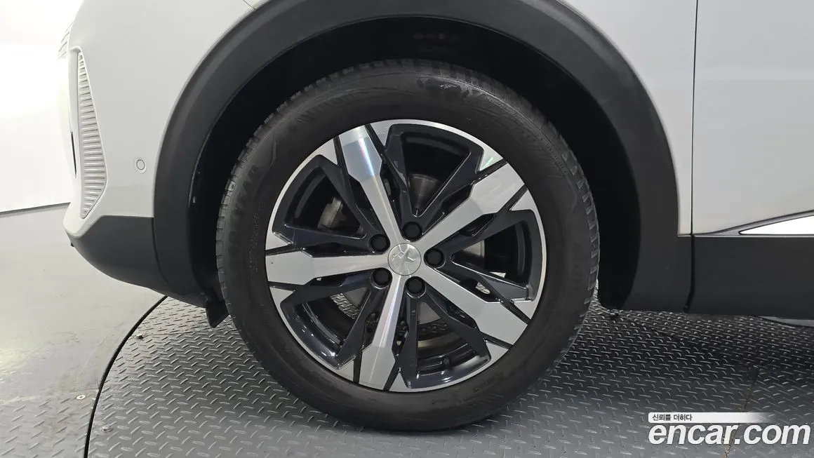 Peugeot 5008 2022 из KR, фото 4
